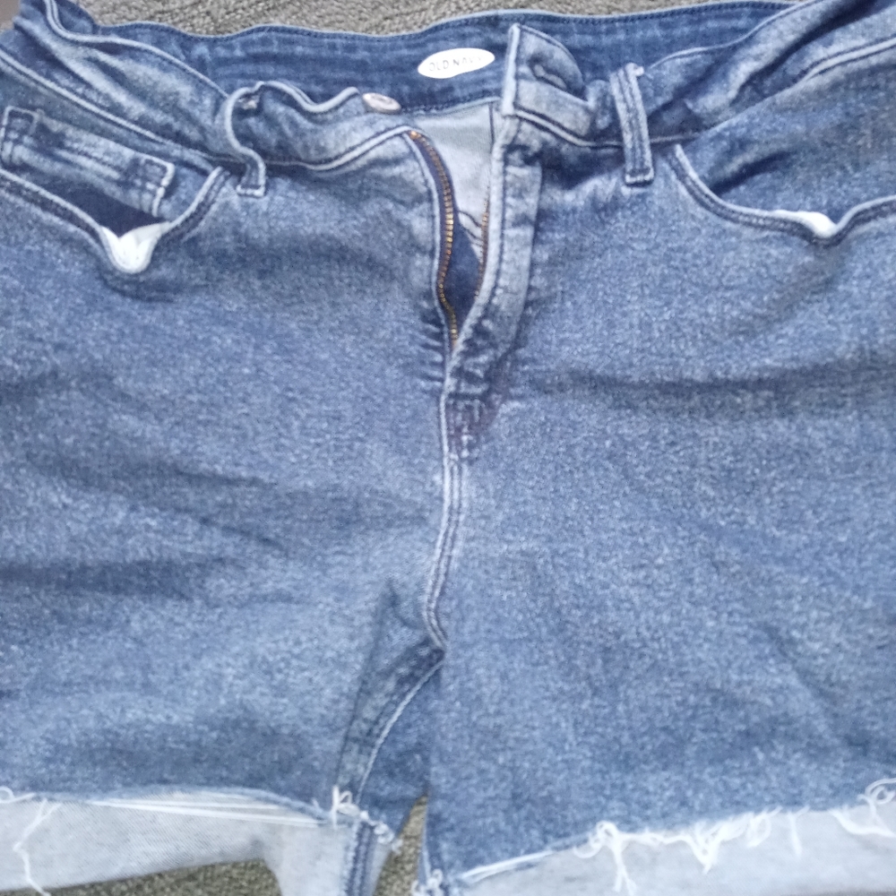 Old Navy Rockstar Super Skinny Highrise Jean Short
